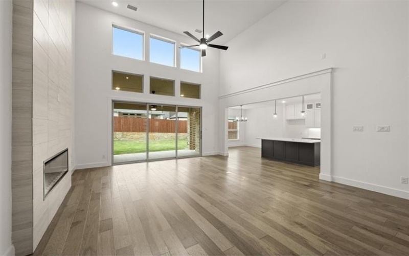 1406 Chickadee Drive, Mansfield, TX 76063, 5 Bedrooms Bedrooms, ,5 BathroomsBathrooms,Residential,For Sale,1406 Chickadee Drive,20744927