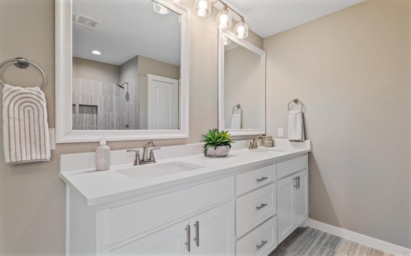 432 Cirrus Circle, Muenster, TX 76252, 4 Habitaciones Habitaciones , ,2 BañosBaños,Residential,En Venta,432 Cirrus Circle,0,20733588