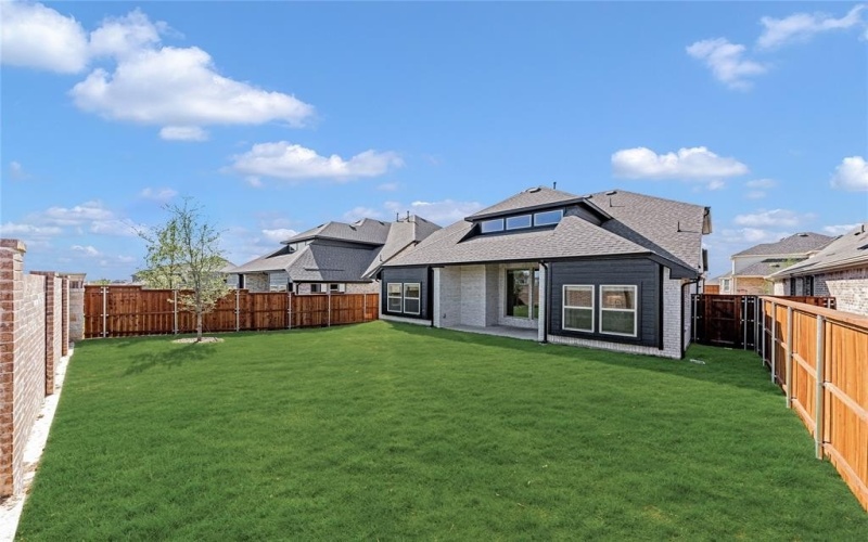 5859 Anning Way, Pilot Point, TX 76258, 5 Bedrooms Bedrooms, ,5 BathroomsBathrooms,Residential,For Sale,5859 Anning Way,20745166