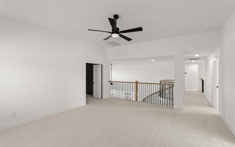 2013 Pelican Drive, Mansfield, TX 76063, 5 Bedrooms Bedrooms, ,5 BathroomsBathrooms,Residential,For Sale,2013 Pelican Drive,20733598