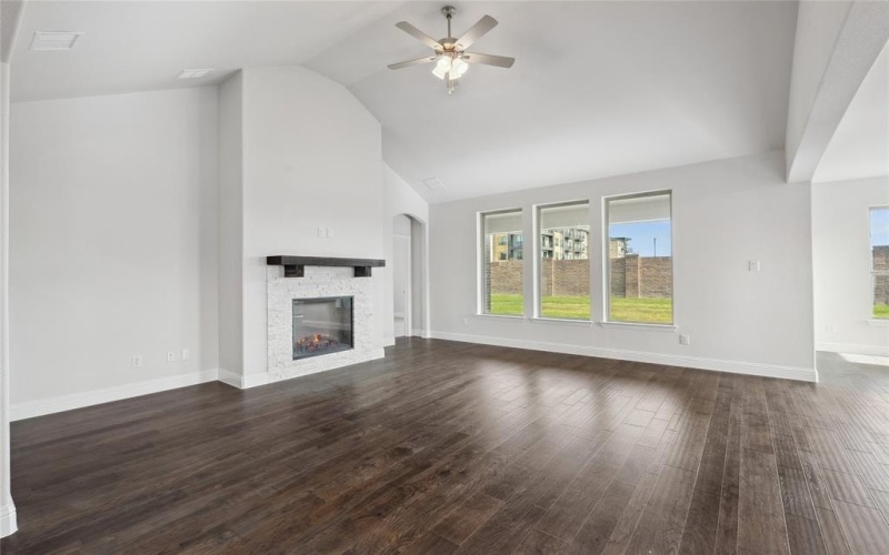 2805 Spring Valley Drive, Anna, TX 75409, 4 Habitaciones Habitaciones , ,2 BañosBaños,Residential,En Venta,2805 Spring Valley Drive,20734756
