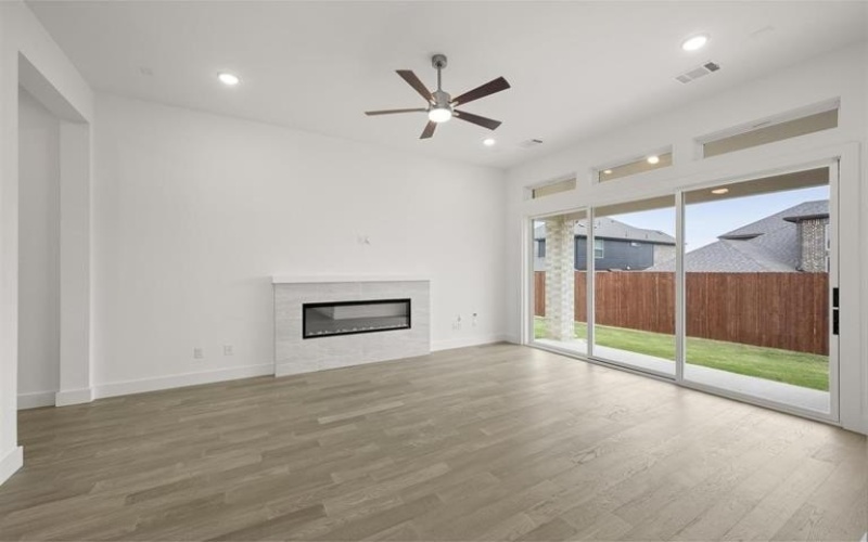 2109 Phoebe Drive, Mansfield, TX 76063, 4 Bedrooms Bedrooms, ,3 BathroomsBathrooms,Residential,For Sale,2109 Phoebe Drive,20734892