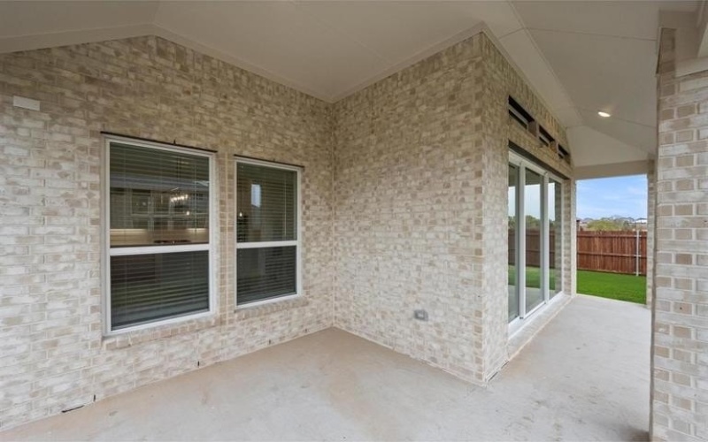 2109 Phoebe Drive, Mansfield, TX 76063, 4 Bedrooms Bedrooms, ,3 BathroomsBathrooms,Residential,For Sale,2109 Phoebe Drive,20734892