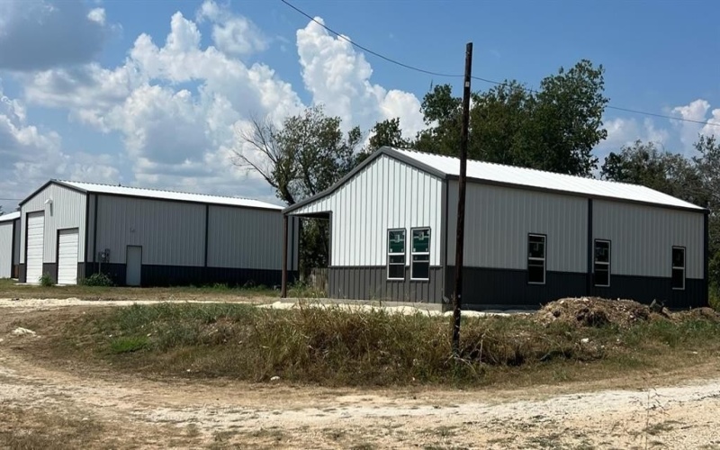 103 Private Road 1758, Clifton, TX 76634, ,Residential,For Sale,103 Private Road 1758,20735117