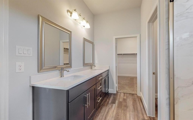 3055 County Road 4301, Greenville, TX 75401, 4 Habitaciones Habitaciones , ,2 BañosBaños,Residential,En Venta,3055 County Road 4301,20735428