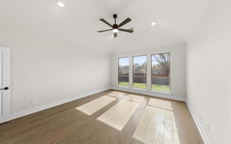 2000 Harmony Pine Way, Mesquite, TX 75181, 4 Bedrooms Bedrooms, ,3 BathroomsBathrooms,Residential,For Sale,2000 Harmony Pine Way,20747071