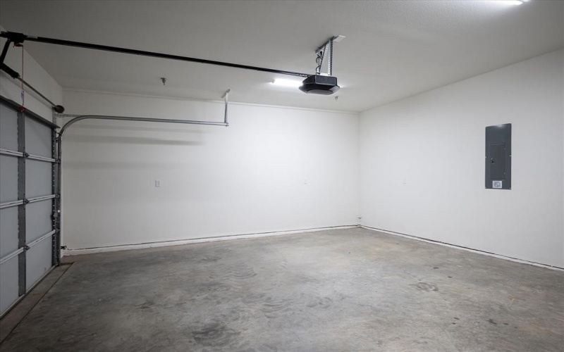 4534 Lake Avenue #103, Dallas, TX 75219, 3 Habitaciones Habitaciones , ,3 BañosBaños,Residential,En Venta,4534 Lake Avenue,20749988