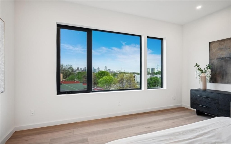 4534 Lake Avenue #104, Dallas, TX 75219, 3 Habitaciones Habitaciones , ,3 BañosBaños,Residential,En Venta,4534 Lake Avenue,20749991