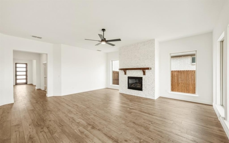 2312 Portrush Drive, Royse City, TX 75189, 3 Bedrooms Bedrooms, ,3 BathroomsBathrooms,Residential,For Sale,2312 Portrush Drive,20751192