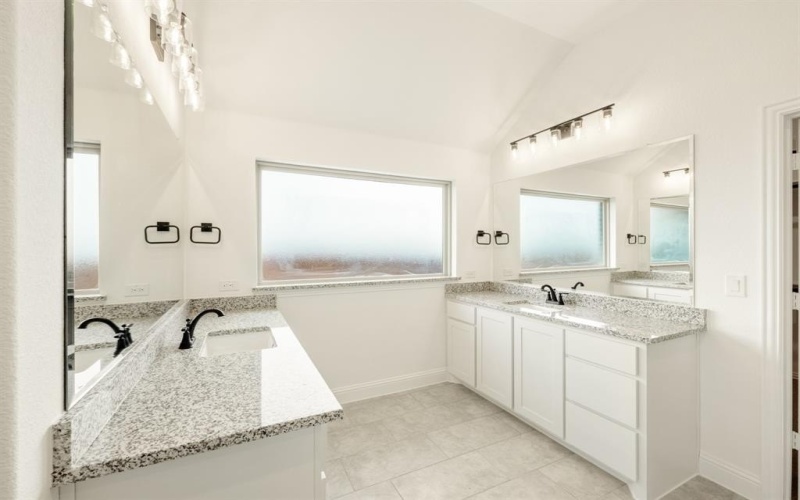 2312 Portrush Drive, Royse City, TX 75189, 3 Bedrooms Bedrooms, ,3 BathroomsBathrooms,Residential,For Sale,2312 Portrush Drive,20751192