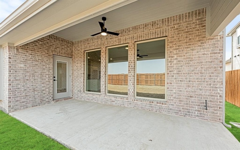 2312 Portrush Drive, Royse City, TX 75189, 3 Bedrooms Bedrooms, ,3 BathroomsBathrooms,Residential,For Sale,2312 Portrush Drive,20751192