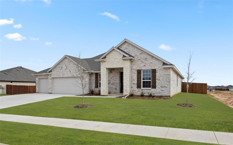 504 Pebble Circle, Azle, TX 76020, 3 Bedrooms Bedrooms, ,2 BathroomsBathrooms,Residential,For Sale,504 Pebble Circle,20751196
