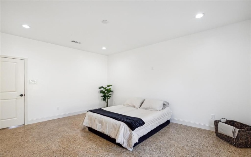 116 S Tatum Avenue, Dallas, TX 75211, 3 Habitaciones Habitaciones , ,2 BañosBaños,Residential,En Venta,116 S Tatum Avenue,20765355