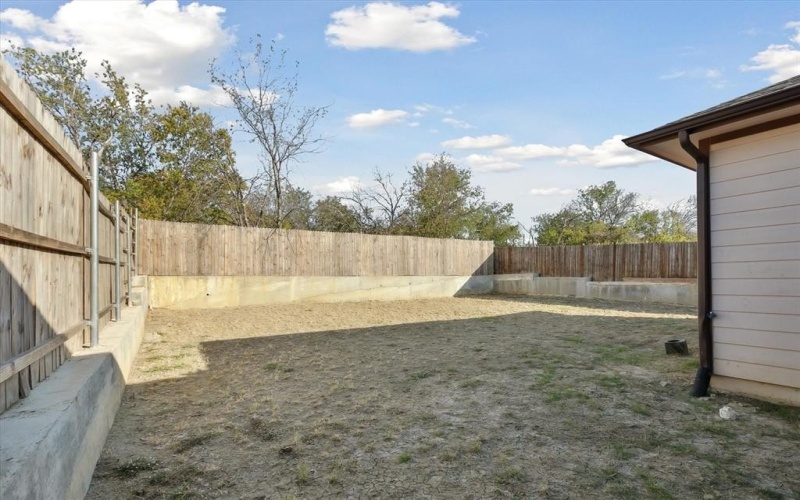 116 S Tatum Avenue, Dallas, TX 75211, 3 Habitaciones Habitaciones , ,2 BañosBaños,Residential,En Venta,116 S Tatum Avenue,20765355