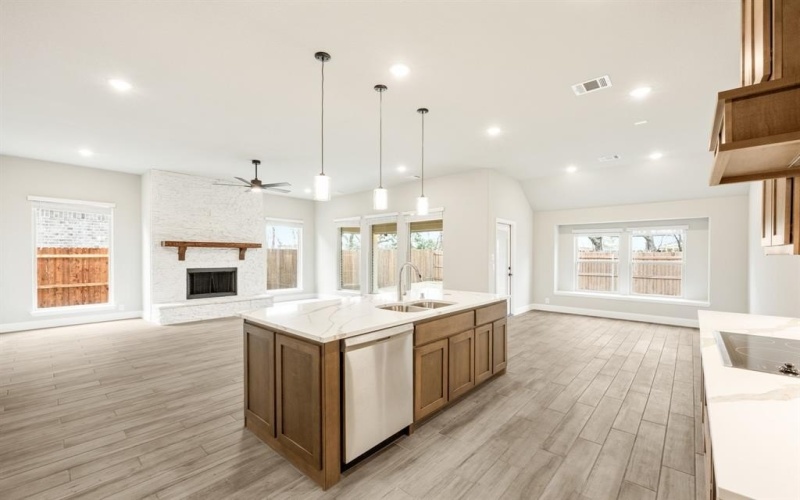 4041 Alpine Street, Midlothian, TX 76065, 4 Bedrooms Bedrooms, ,3 BathroomsBathrooms,Residential,For Sale,4041 Alpine Street,20765473