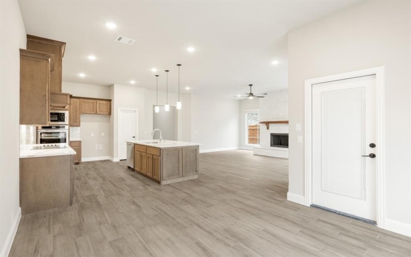 4041 Alpine Street, Midlothian, TX 76065, 4 Bedrooms Bedrooms, ,3 BathroomsBathrooms,Residential,For Sale,4041 Alpine Street,20765473