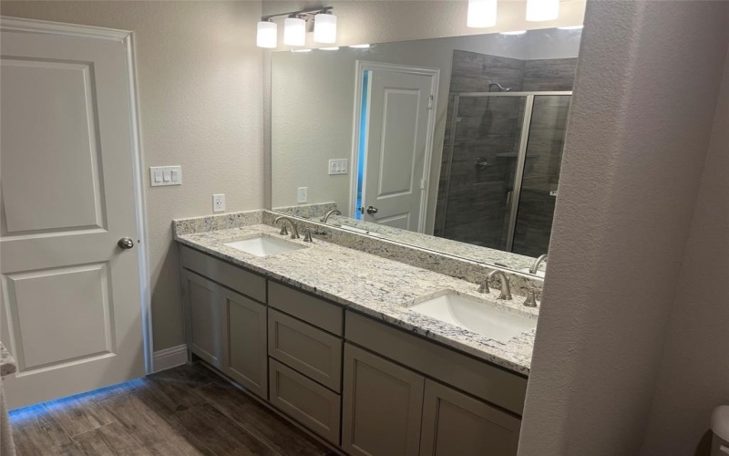 269 Sunnyside Drive, Trenton, TX 75490, 3 Habitaciones Habitaciones , ,2 BañosBaños,Residential,En Venta,269 Sunnyside Drive,0,20757311