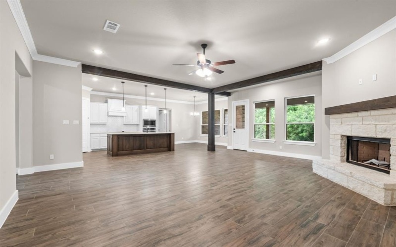 2201 Crystal Palace Boulevard, Alvarado, TX 76009, 4 Bedrooms Bedrooms, ,2 BathroomsBathrooms,Residential,For Sale,2201 Crystal Palace Boulevard,20757341