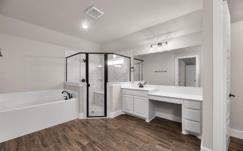 2201 Crystal Palace Boulevard, Alvarado, TX 76009, 4 Bedrooms Bedrooms, ,2 BathroomsBathrooms,Residential,For Sale,2201 Crystal Palace Boulevard,20757341