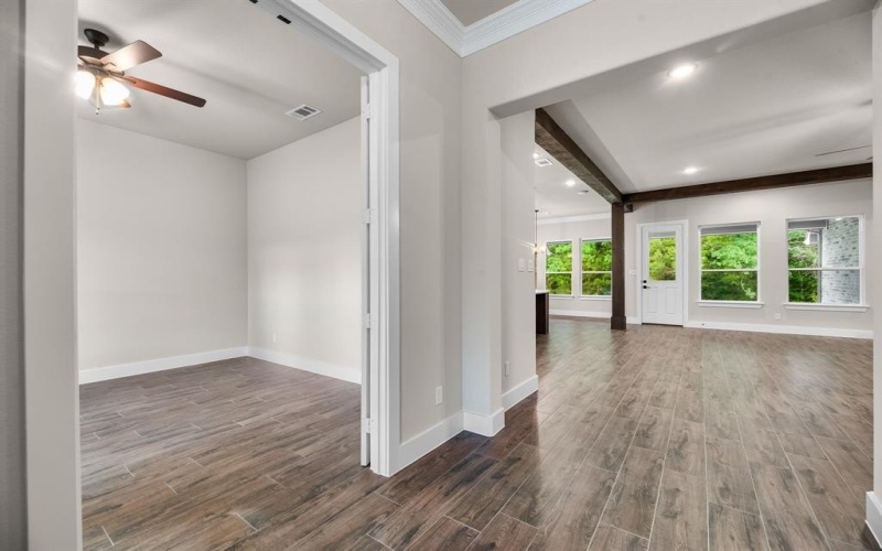 2201 Crystal Palace Boulevard, Alvarado, TX 76009, 4 Bedrooms Bedrooms, ,2 BathroomsBathrooms,Residential,For Sale,2201 Crystal Palace Boulevard,20757341