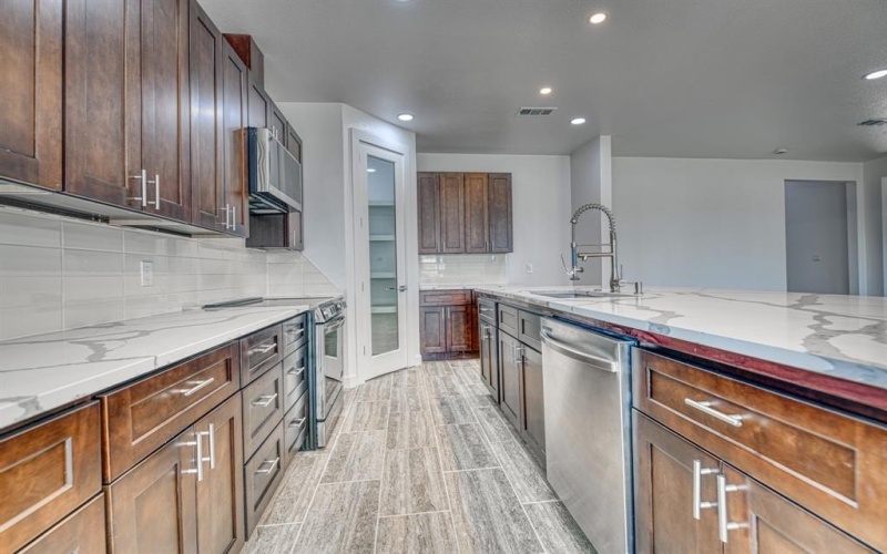 809 S Adelaide Street, Terrell, TX 75160, 4 Bedrooms Bedrooms, ,2 BathroomsBathrooms,Residential,For Sale,809 S Adelaide Street,20757834