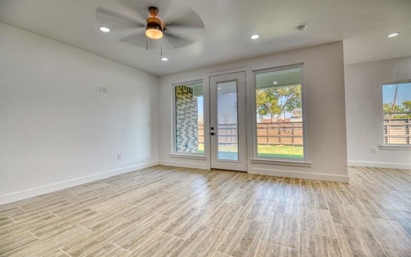 809 S Adelaide Street, Terrell, TX 75160, 4 Bedrooms Bedrooms, ,2 BathroomsBathrooms,Residential,For Sale,809 S Adelaide Street,20757834