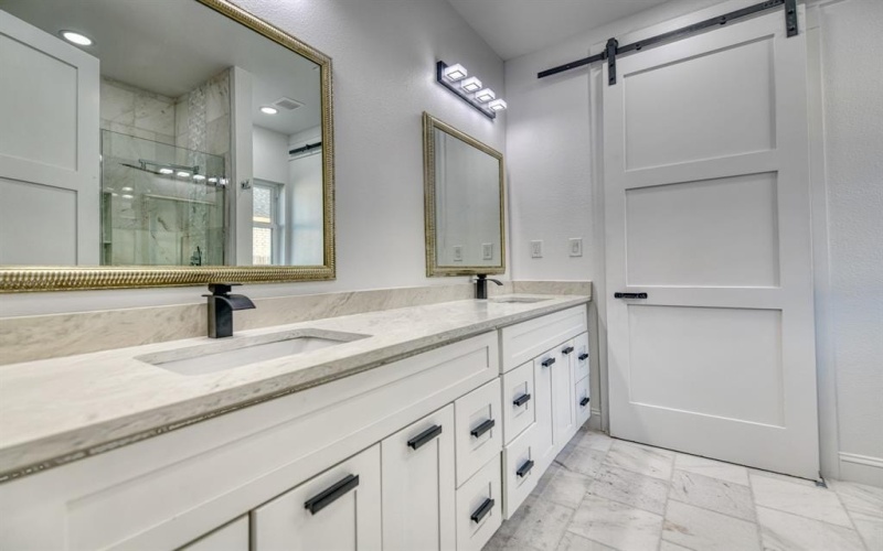 809 S Adelaide Street, Terrell, TX 75160, 4 Bedrooms Bedrooms, ,2 BathroomsBathrooms,Residential,For Sale,809 S Adelaide Street,20757834