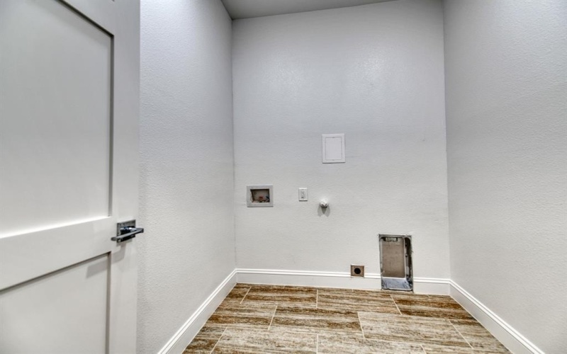 809 S Adelaide Street, Terrell, TX 75160, 4 Bedrooms Bedrooms, ,2 BathroomsBathrooms,Residential,For Sale,809 S Adelaide Street,20757834