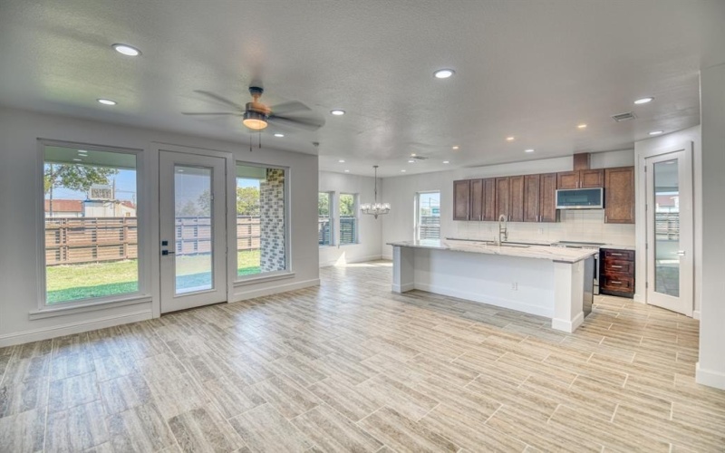 809 S Adelaide Street, Terrell, TX 75160, 4 Bedrooms Bedrooms, ,2 BathroomsBathrooms,Residential,For Sale,809 S Adelaide Street,20757834