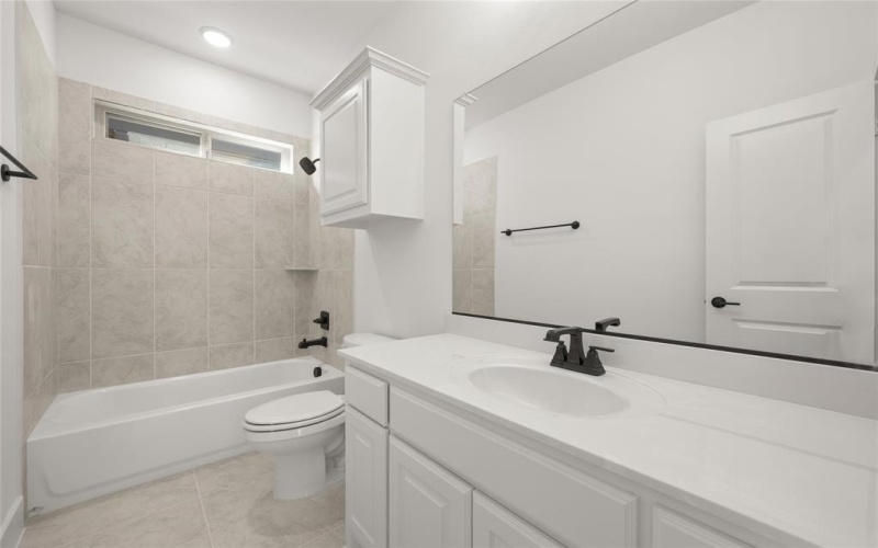 306 Tradd Street, Glenn Heights, TX 75154, 4 Bedrooms Bedrooms, ,5 BathroomsBathrooms,Residential,For Sale,306 Tradd Street,20766075