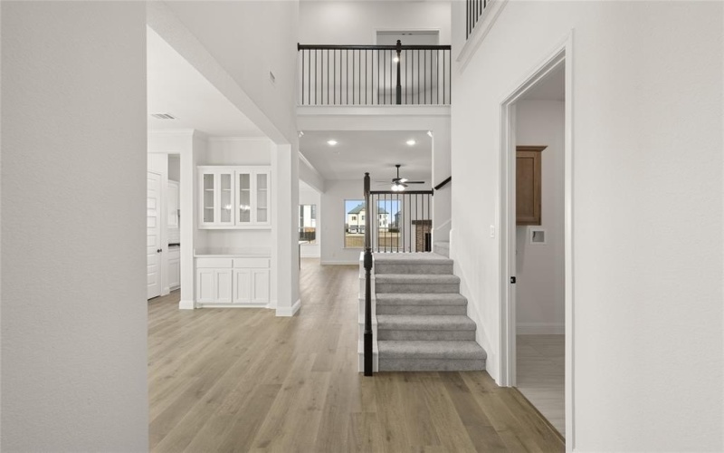 6966 Westlake Drive, Grand Prairie, TX 75054, 5 Habitaciones Habitaciones , ,3 BañosBaños,Residential,En Venta,6966 Westlake Drive,20759424