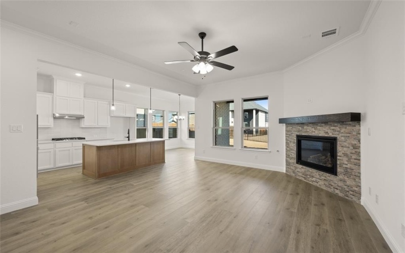 6966 Westlake Drive, Grand Prairie, TX 75054, 5 Habitaciones Habitaciones , ,3 BañosBaños,Residential,En Venta,6966 Westlake Drive,20759424