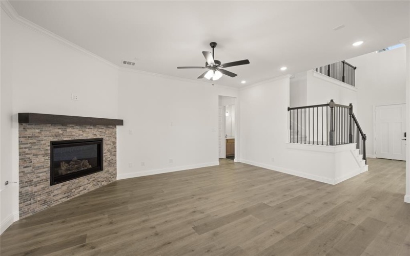 6966 Westlake Drive, Grand Prairie, TX 75054, 5 Habitaciones Habitaciones , ,3 BañosBaños,Residential,En Venta,6966 Westlake Drive,20759424