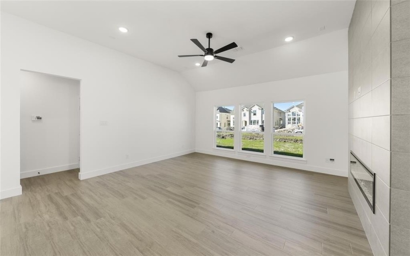 8104 Caprock Trail, Rowlett, TX 75089, 4 Habitaciones Habitaciones , ,3 BañosBaños,Residential,En Venta,8104 Caprock Trail,20759434