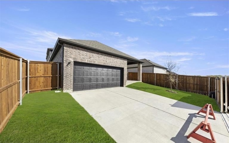 8104 Caprock Trail, Rowlett, TX 75089, 4 Habitaciones Habitaciones , ,3 BañosBaños,Residential,En Venta,8104 Caprock Trail,20759434