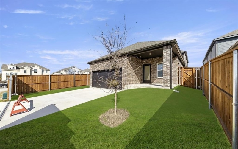 8104 Caprock Trail, Rowlett, TX 75089, 4 Habitaciones Habitaciones , ,3 BañosBaños,Residential,En Venta,8104 Caprock Trail,20759434