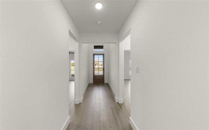 8104 Caprock Trail, Rowlett, TX 75089, 4 Habitaciones Habitaciones , ,3 BañosBaños,Residential,En Venta,8104 Caprock Trail,20759434