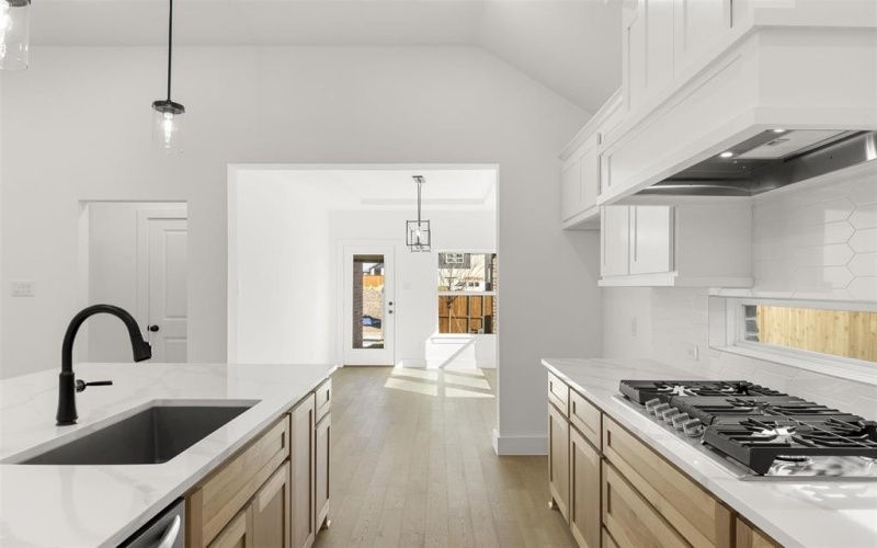 8117 Twin Creek Trail, Rowlett, TX 75089, 4 Habitaciones Habitaciones , ,3 BañosBaños,Residential,En Venta,8117 Twin Creek Trail,0,20759452