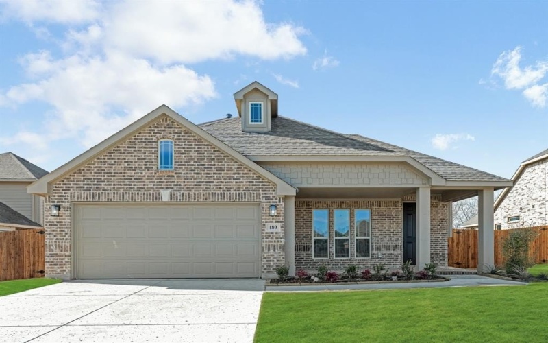 180 Creekside Drive, Sanger, TX 76266, 4 Bedrooms Bedrooms, ,3 BathroomsBathrooms,Residential,For Sale,180 Creekside Drive,20767631