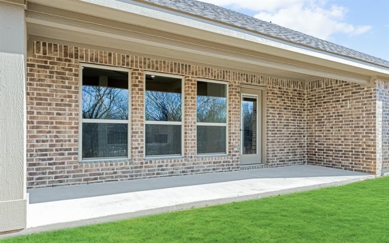 180 Creekside Drive, Sanger, TX 76266, 4 Bedrooms Bedrooms, ,3 BathroomsBathrooms,Residential,For Sale,180 Creekside Drive,20767631