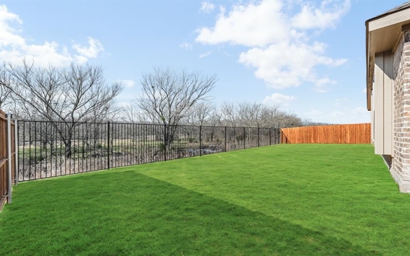 180 Creekside Drive, Sanger, TX 76266, 4 Bedrooms Bedrooms, ,3 BathroomsBathrooms,Residential,For Sale,180 Creekside Drive,20767631