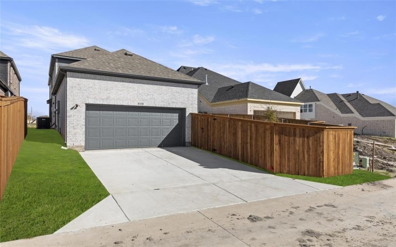 8108 Caprock Trail, Rowlett, TX 75089, 4 Habitaciones Habitaciones , ,3 BañosBaños,Residential,En Venta,8108 Caprock Trail,0,20759467