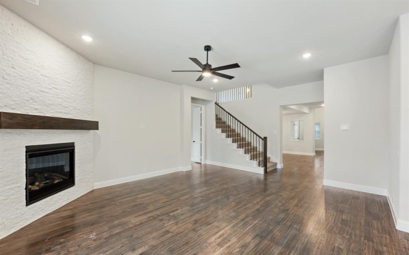 914 Cardinal Drive, Midlothian, TX 76065, 3 Bedrooms Bedrooms, ,3 BathroomsBathrooms,Residential,For Sale,914 Cardinal Drive,20767758