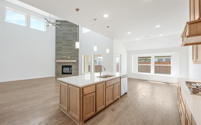 5501 Montex Road, Denton, TX 76226, 4 Bedrooms Bedrooms, ,3 BathroomsBathrooms,Residential,For Sale,5501 Montex Road,20767926