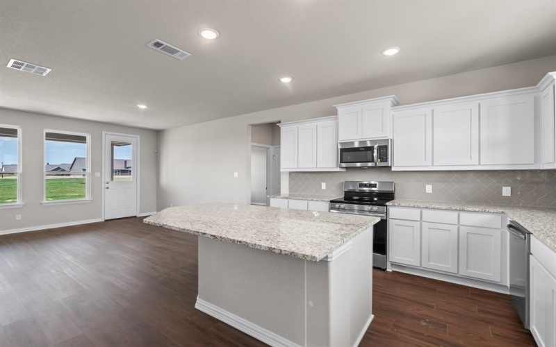 3112 White Oak Road, Oak Ridge, TX 75161, 3 Bedrooms Bedrooms, ,2 BathroomsBathrooms,Residential,For Sale,3112 White Oak Road,20768074