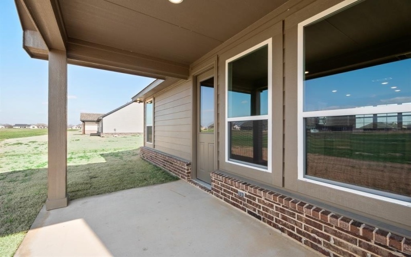 3112 White Oak Road, Oak Ridge, TX 75161, 3 Bedrooms Bedrooms, ,2 BathroomsBathrooms,Residential,For Sale,3112 White Oak Road,20768074