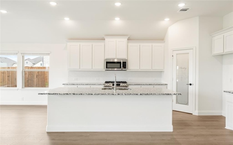 304 Keystone Drive, Commerce, TX 75428, 4 Habitaciones Habitaciones , ,2 BañosBaños,Residential,En Venta,304 Keystone Drive,20761936