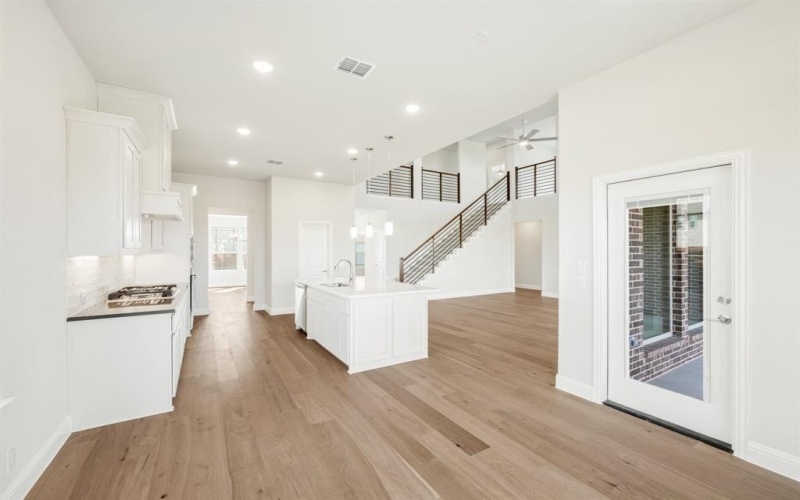 8924 New Ballinger Drive, Denton, TX 76226, 5 Bedrooms Bedrooms, ,5 BathroomsBathrooms,Residential,For Sale,8924 New Ballinger Drive,20770143