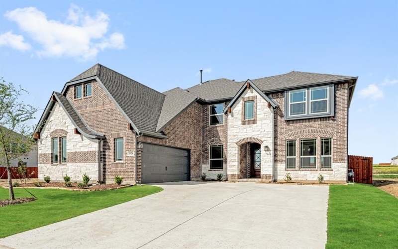 8924 New Ballinger Drive, Denton, TX 76226, 5 Bedrooms Bedrooms, ,5 BathroomsBathrooms,Residential,For Sale,8924 New Ballinger Drive,20770143