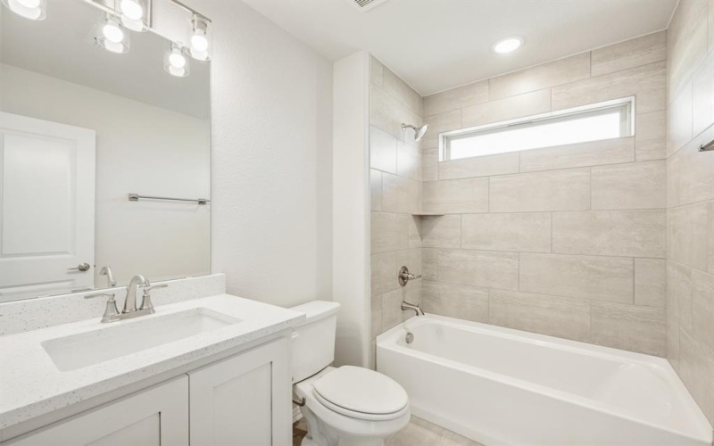 8924 New Ballinger Drive, Denton, TX 76226, 5 Bedrooms Bedrooms, ,5 BathroomsBathrooms,Residential,For Sale,8924 New Ballinger Drive,20770143